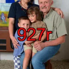 927r