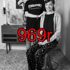 969r